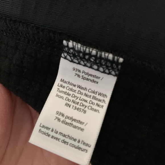 NWT Men’s Vineyard Vines Vest XL Black - Picture 7 of 7